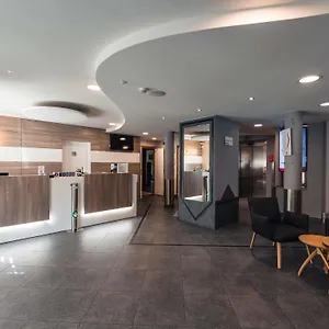 Отель Ibis Styles Airport Aero 44, Шарлеруа